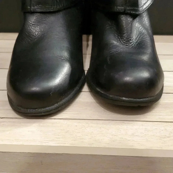 b.o.c. black leather foldover zip up heeled bootie size 10 - Picture 4 of 7